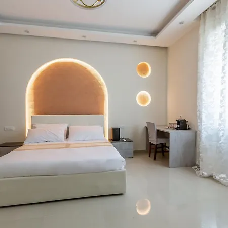 Hyper Termini Guest house