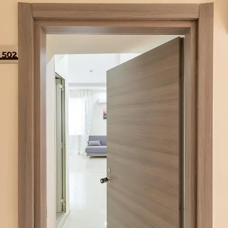 Pensión Hyper Termini 4*